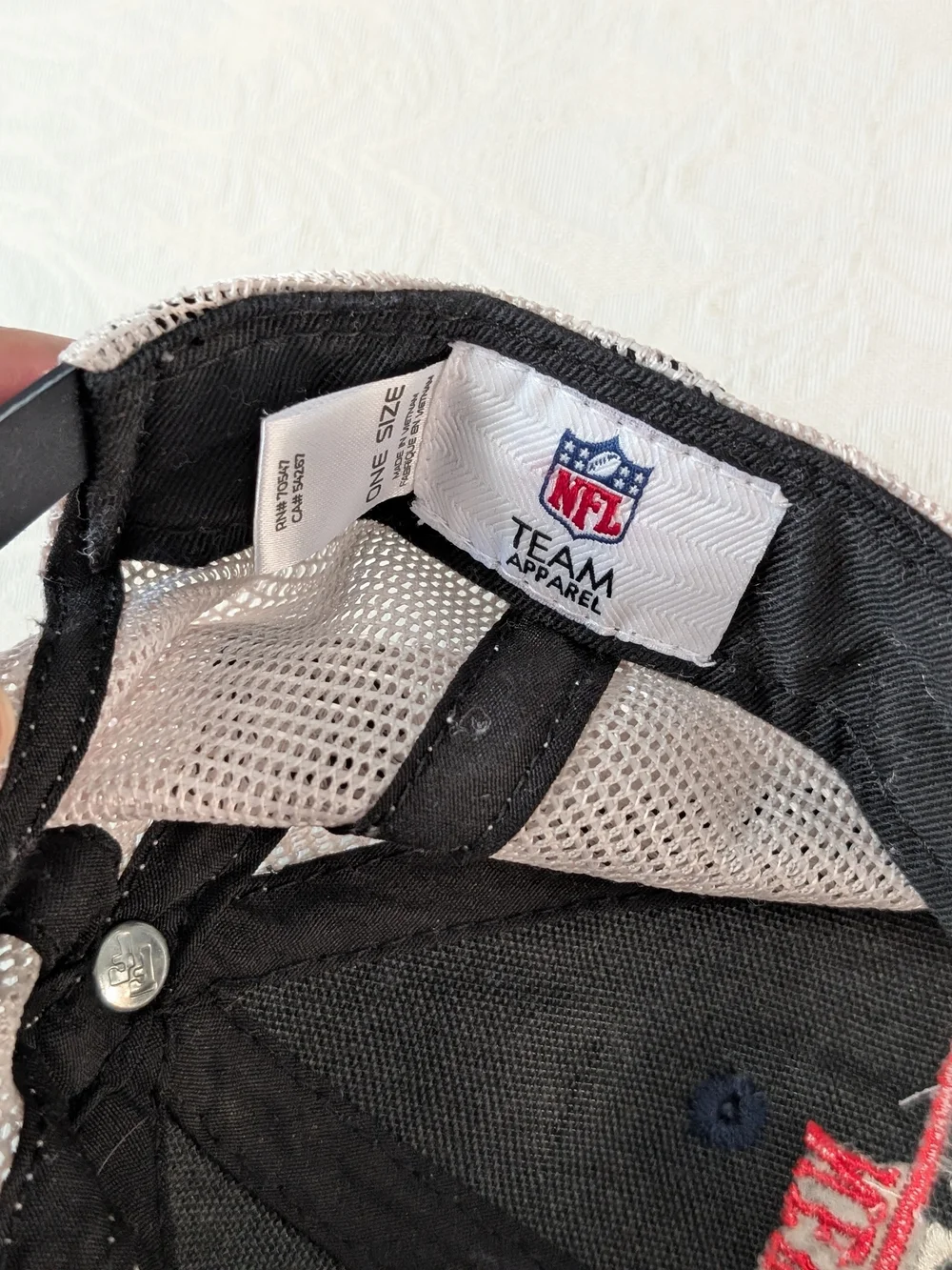 Mesh trucker cap, New England Patriots NFL Team Apparel